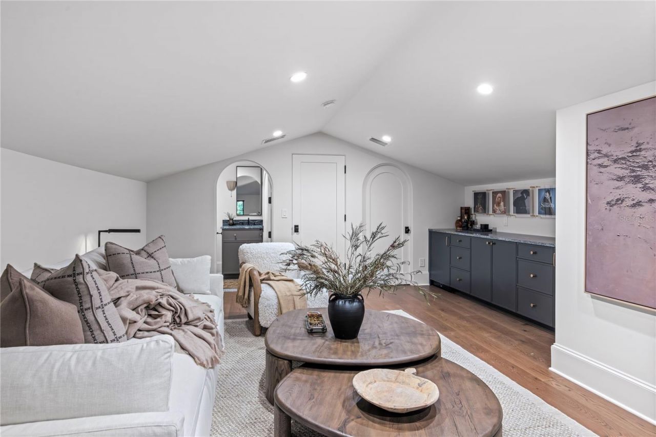 9323 Gladys Garden Court, Windermere, FL 34786 Photo