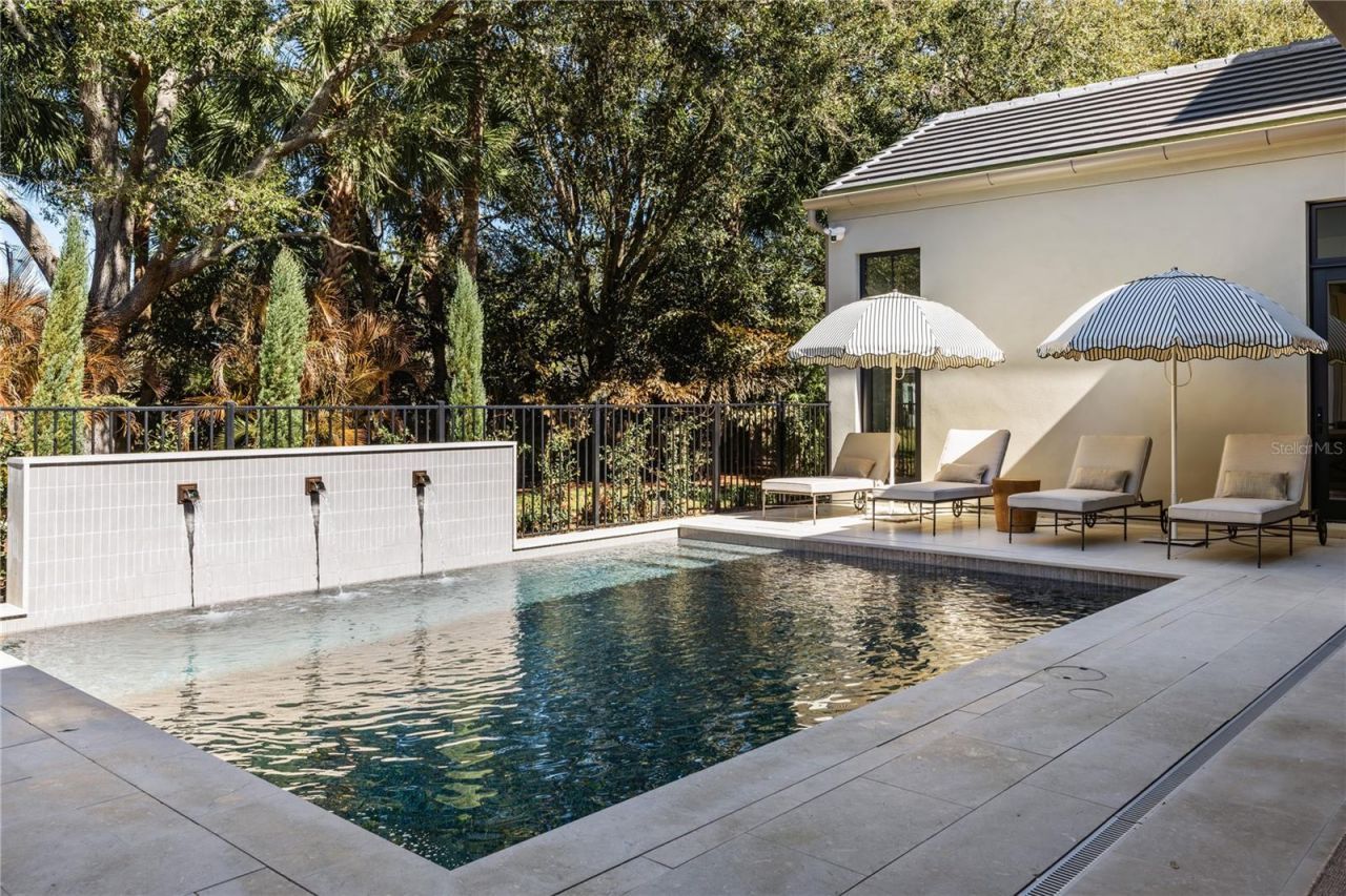 9323 Gladys Garden Court, Windermere, FL 34786 Photo