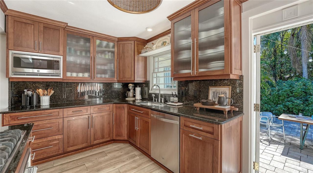 838 Highland Street, Sarasota, FL 34234 Photo