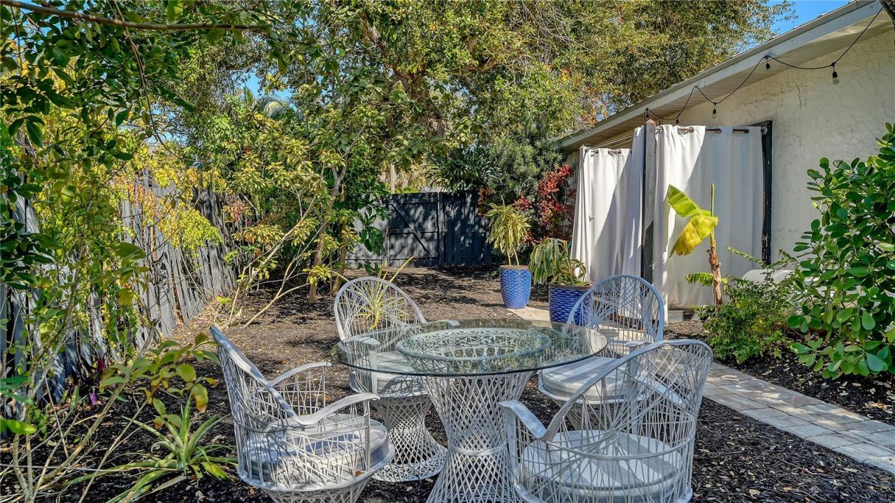 838 Highland Street, Sarasota, FL 34234 Photo