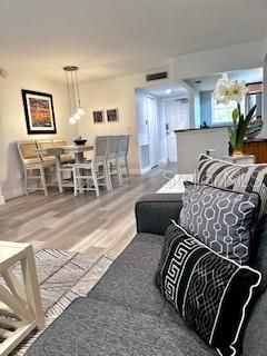 5108 Brittany Drive S, Unit 204, Saint Petersburg, FL 33715 Photo