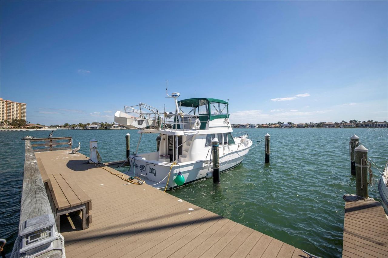 5108 Brittany Drive S, Unit 204, Saint Petersburg, FL 33715 Photo