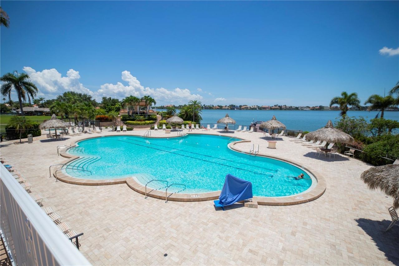 5108 Brittany Drive S, Unit 204, Saint Petersburg, FL 33715 Photo
