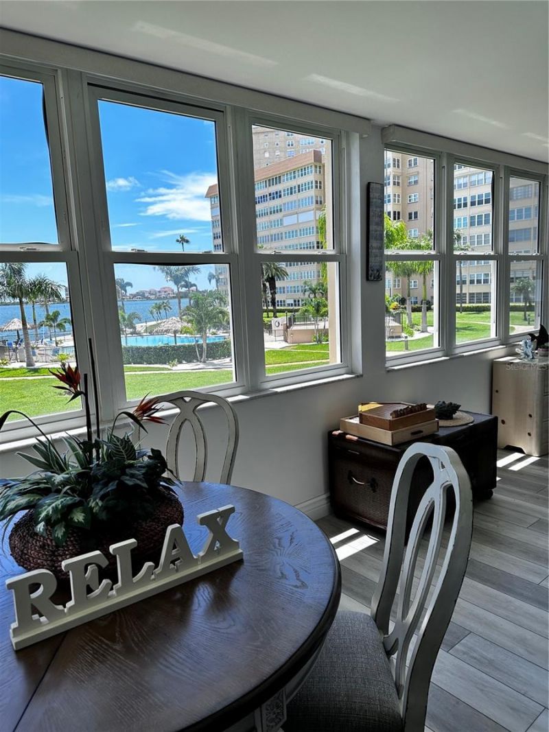 5108 Brittany Drive S, Unit 204, Saint Petersburg, FL 33715 Photo