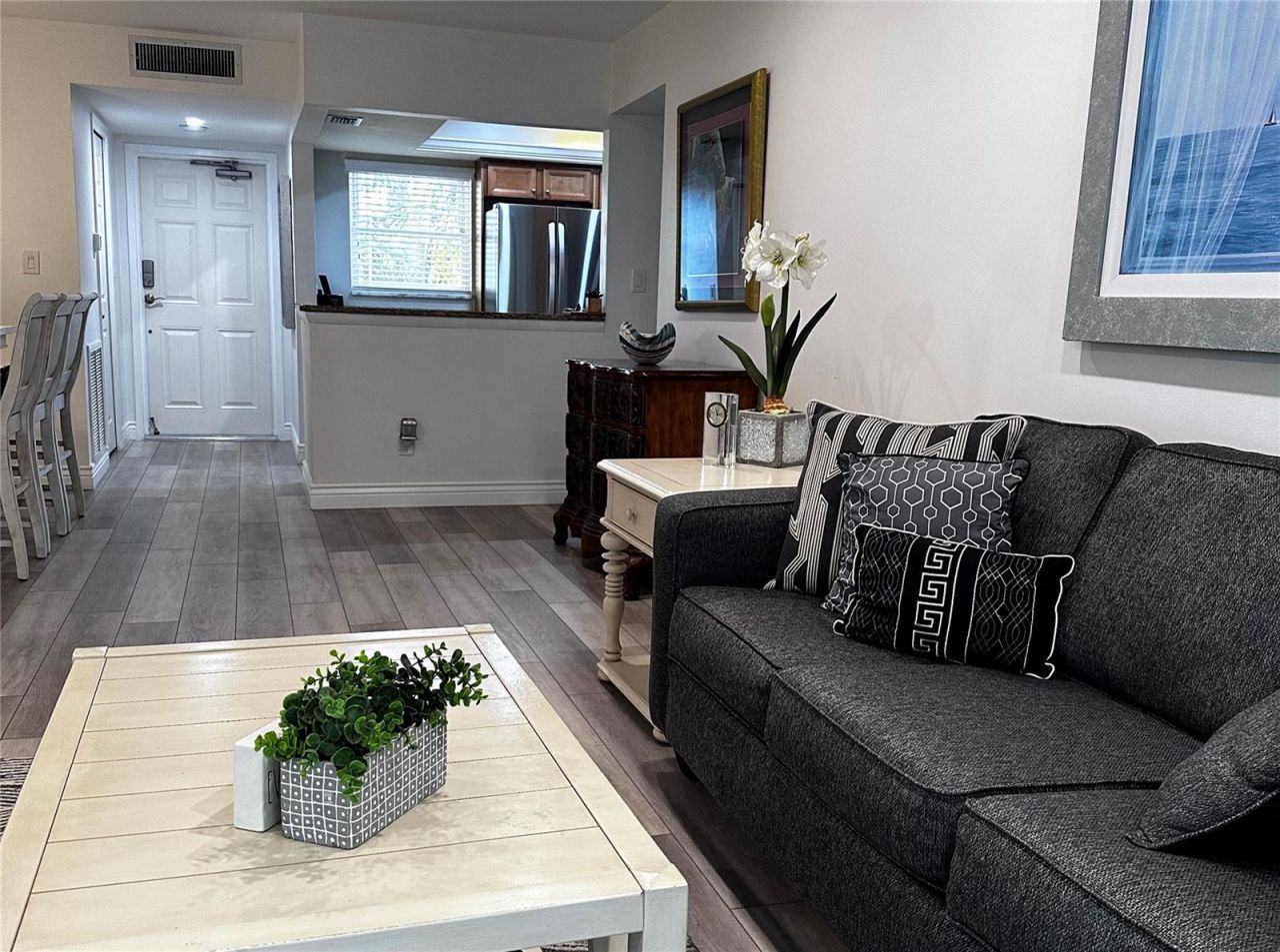 5108 Brittany Drive S, Unit 204, Saint Petersburg, FL 33715 Photo