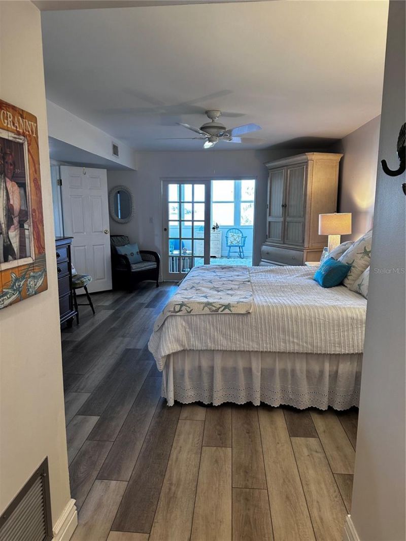 5108 Brittany Drive S, Unit 204, Saint Petersburg, FL 33715 Photo