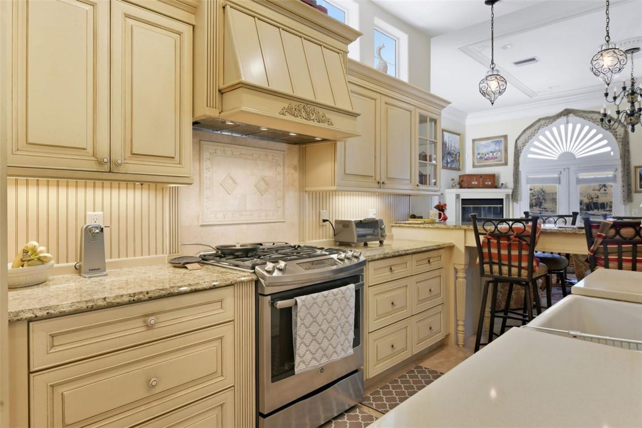 1444 Harbor Drive, Sarasota, FL 34239 Photo