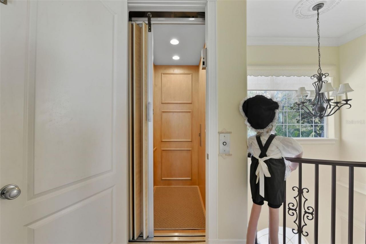 1444 Harbor Drive, Sarasota, FL 34239 Photo