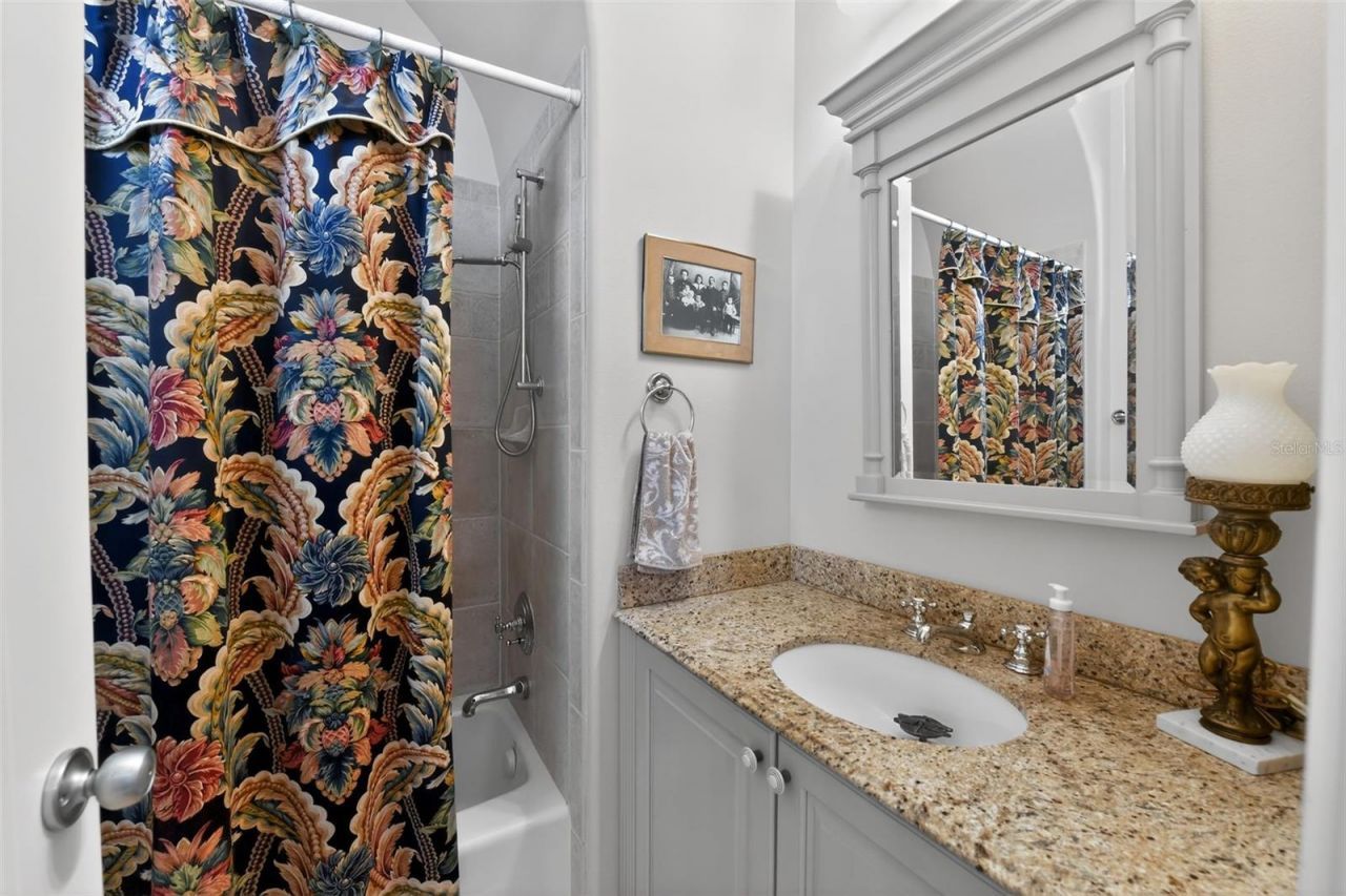 1444 Harbor Drive, Sarasota, FL 34239 Photo