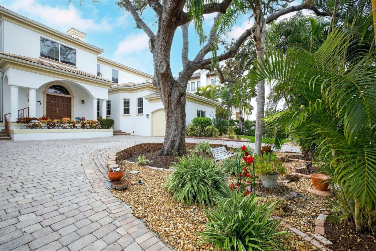 1444 Harbor Drive, Sarasota, FL 34239 Photo