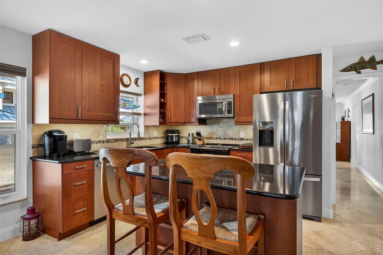 1671 Watermark Circle Ne, Saint Petersburg, FL 33702 Photo