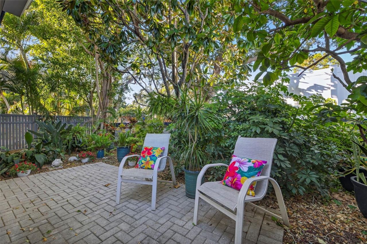 1671 Watermark Circle Ne, Saint Petersburg, FL 33702 Photo