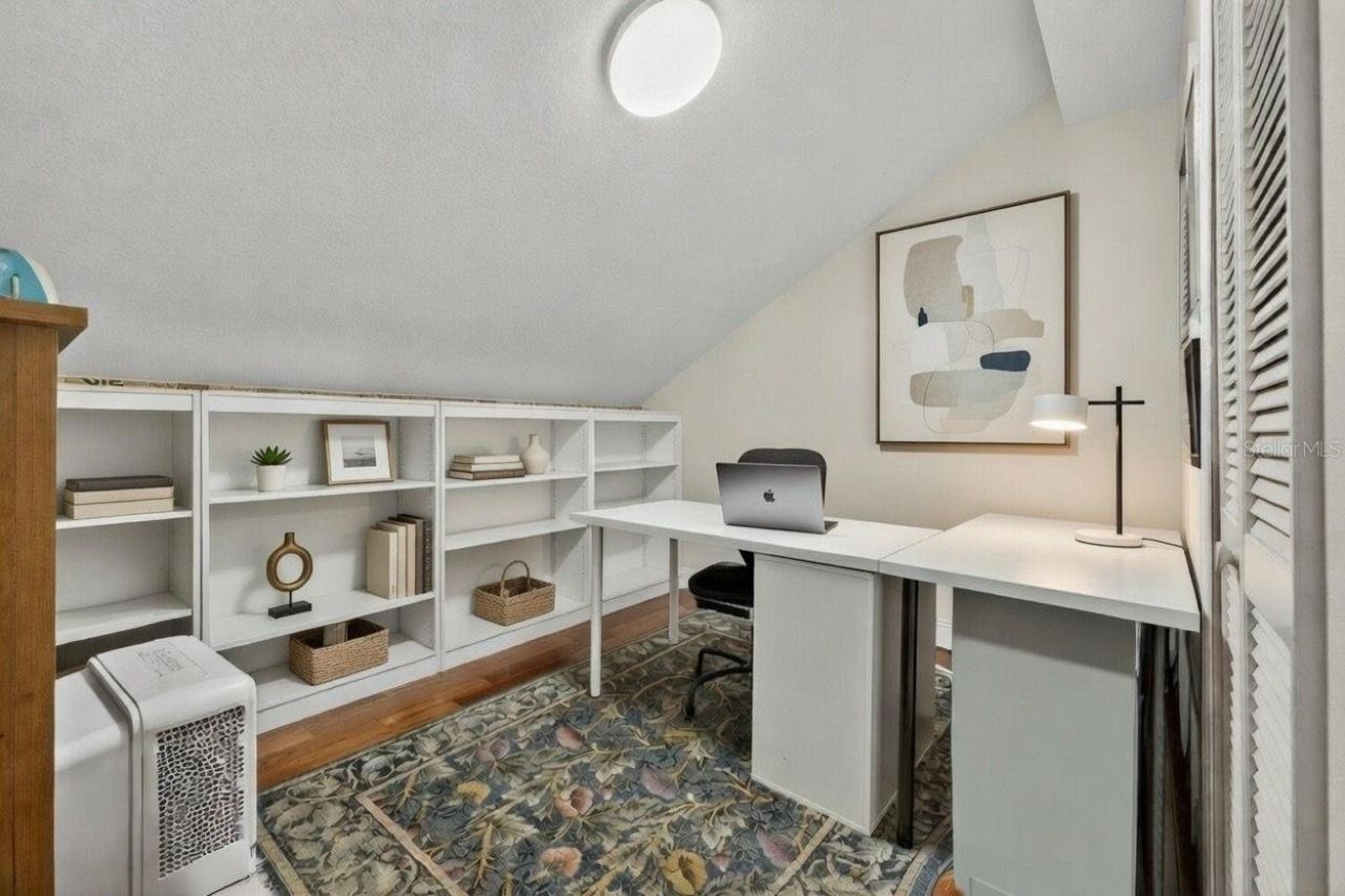 1671 Watermark Circle Ne, Saint Petersburg, FL 33702 Photo