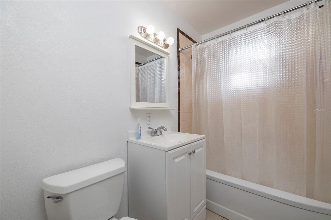 2540 18th Avenue N, Saint Petersburg, FL 33713 Photo