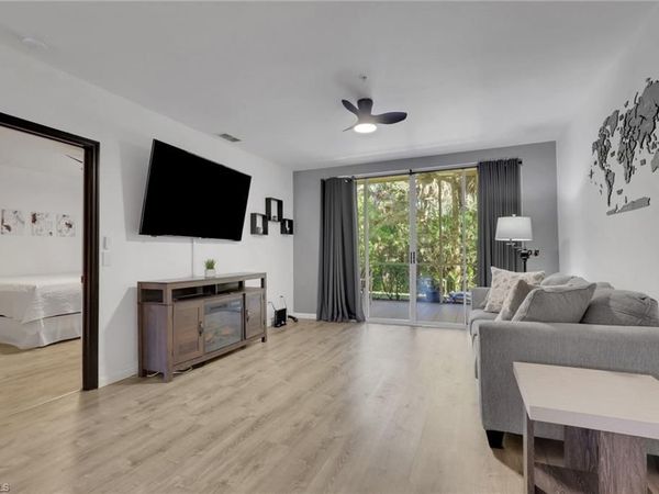 14801 Park Lake DR, Unit 104, FORT MYERS, FL 33919