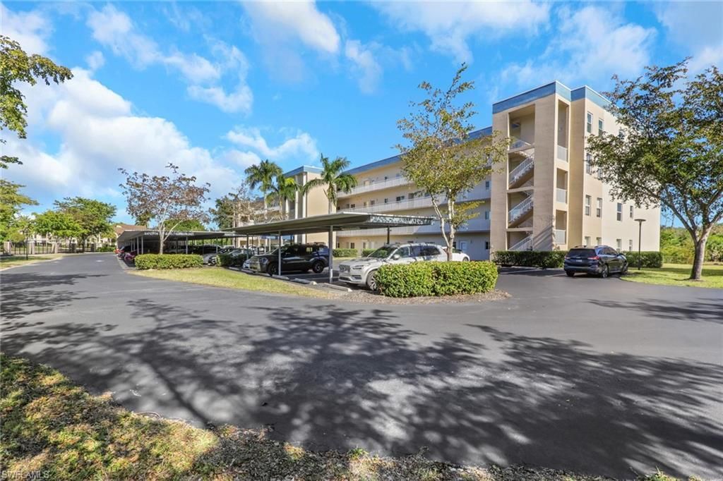14801 Park Lake Dr, Unit 104, Fort Myers, FL 33919 Photo