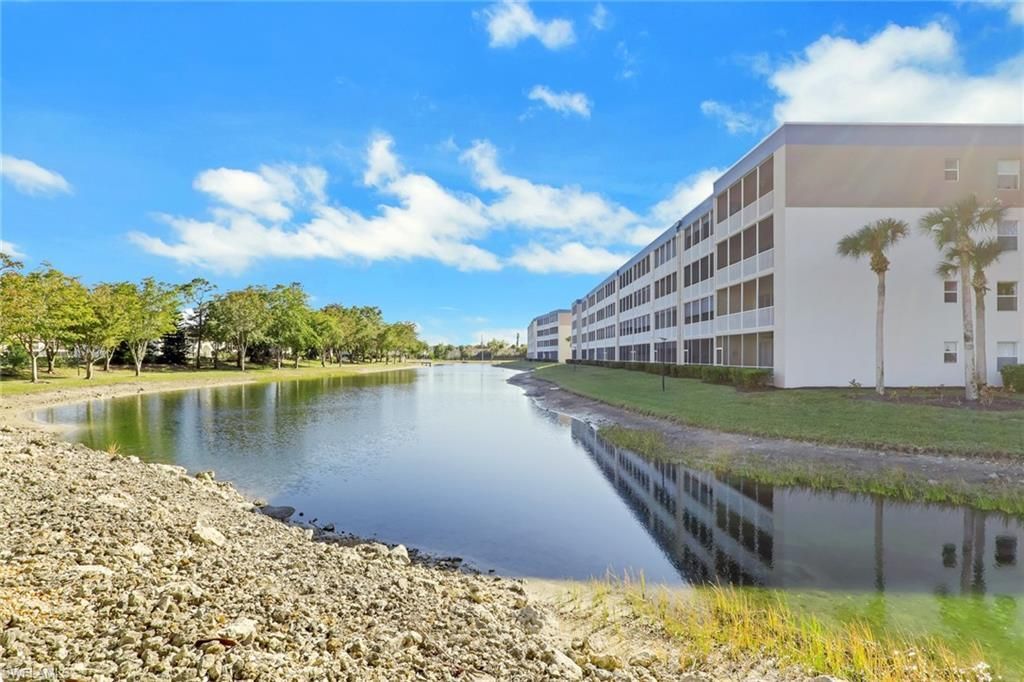14801 Park Lake Dr, Unit 104, Fort Myers, FL 33919 Photo