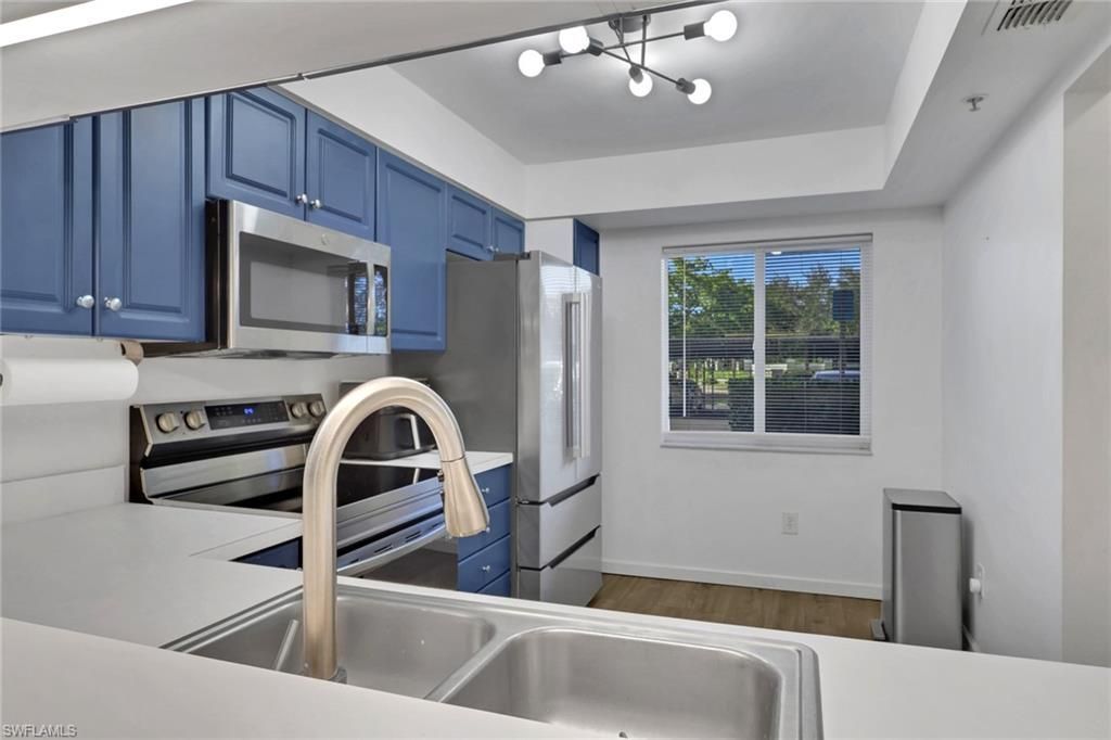 14801 Park Lake Dr, Unit 104, Fort Myers, FL 33919 Photo