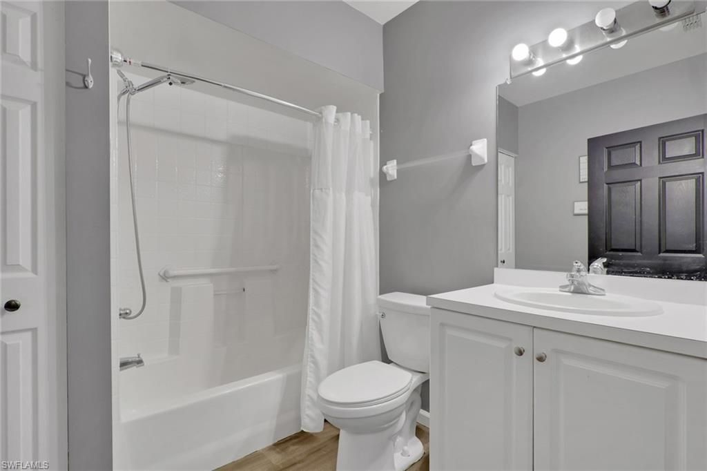 14801 Park Lake Dr, Unit 104, Fort Myers, FL 33919 Photo