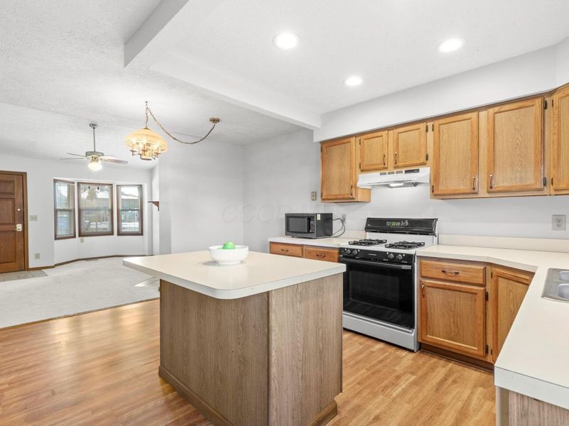 5844 Thada Lane, Columbus, OH 43229 Photo 7