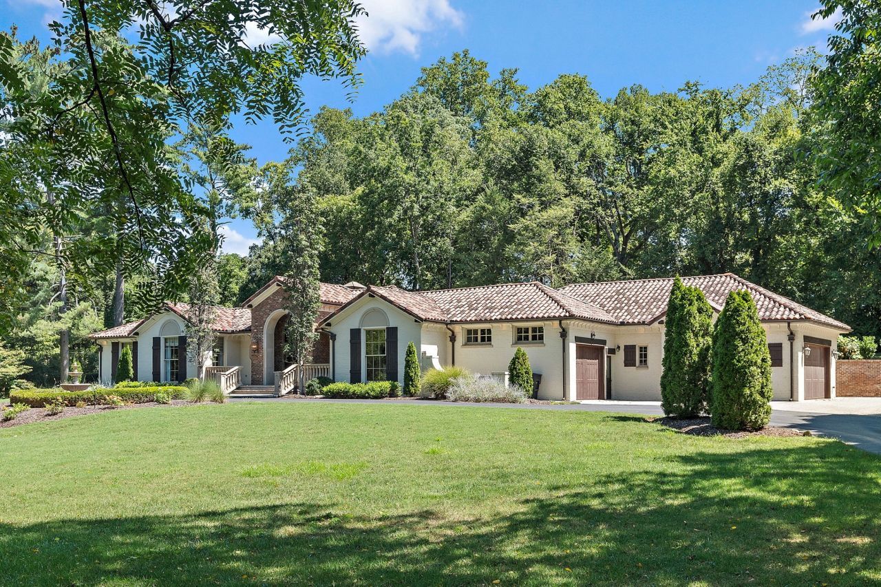 110 Lynnwood Terrace, Nashville, TN 37205 Main Photo