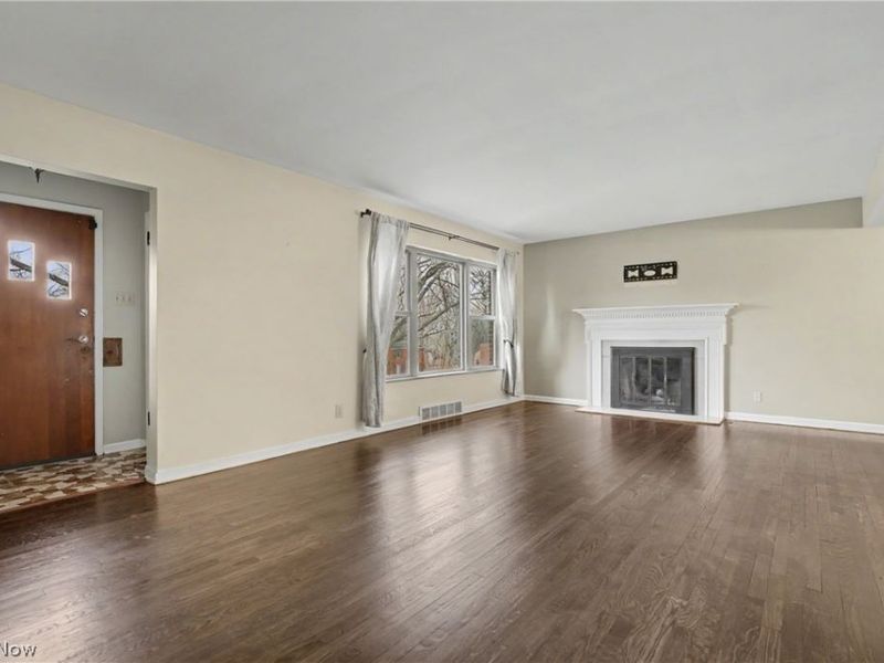 674 Upper Merriman Drive, Akron, OH 44303 Photo 11