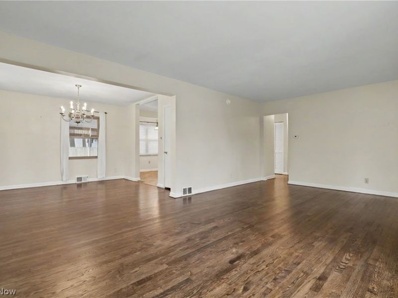 674 Upper Merriman Drive, Akron, OH 44303 Photo 12