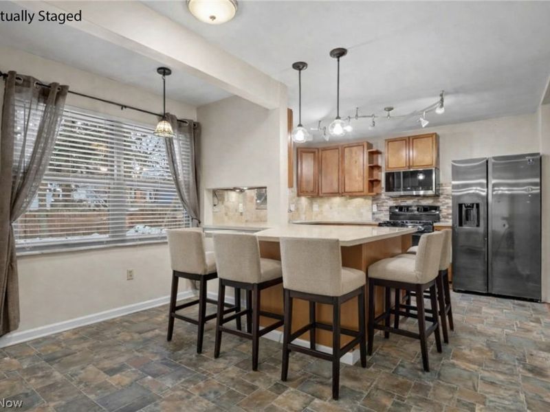 674 Upper Merriman Drive, Akron, OH 44303 Photo 18