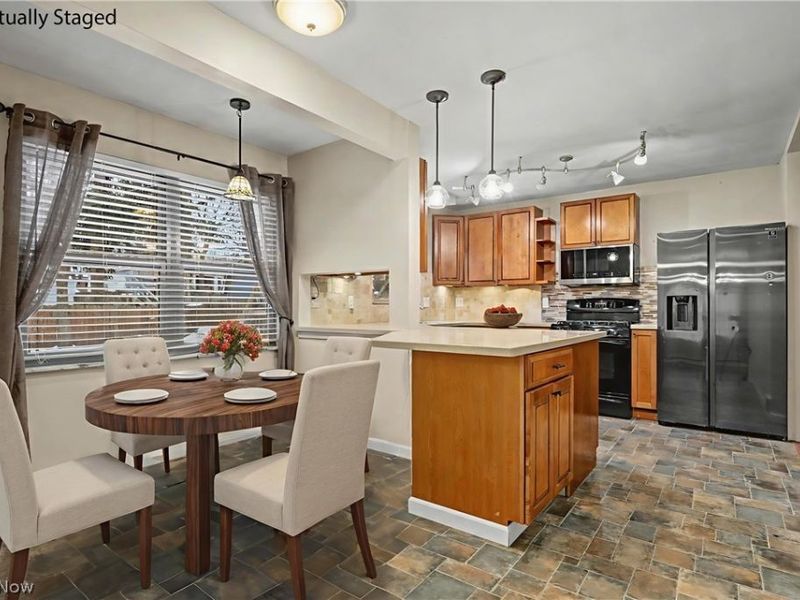 674 Upper Merriman Drive, Akron, OH 44303 Photo 19