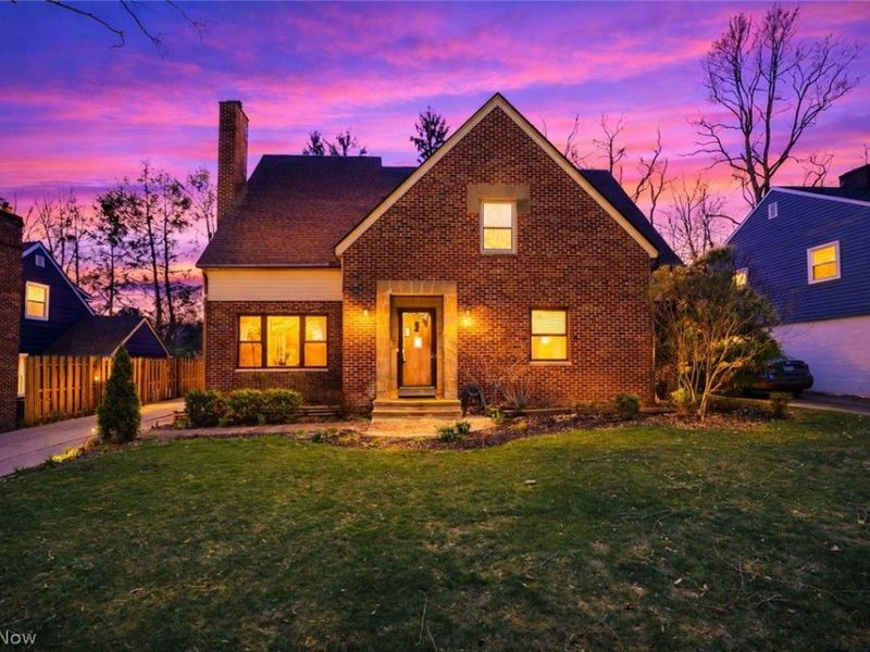 674 Upper Merriman Drive, Akron, OH 44303 Photo 2