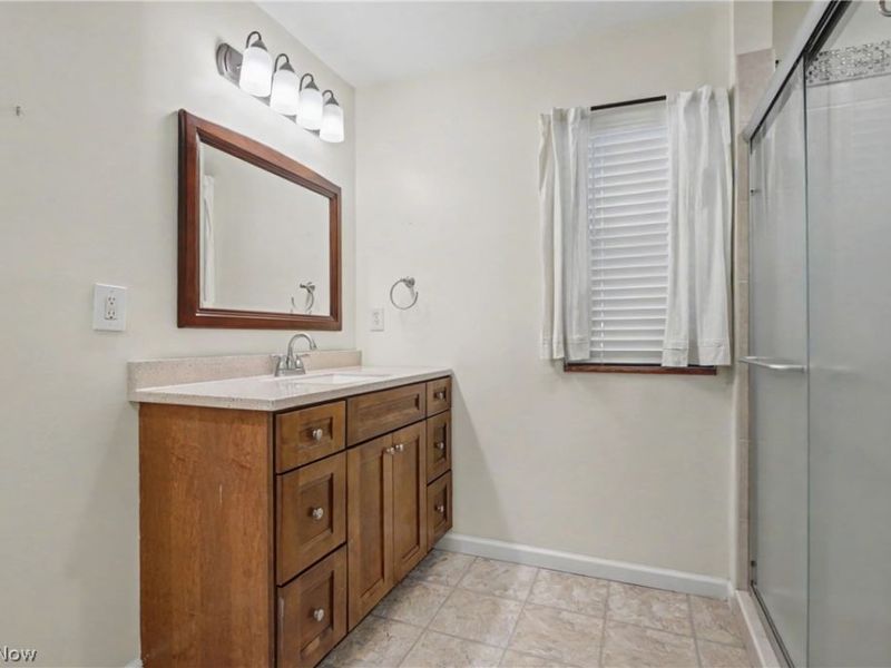 674 Upper Merriman Drive, Akron, OH 44303 Photo 23