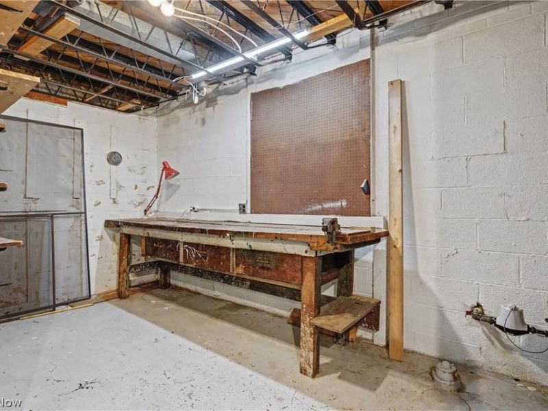 674 Upper Merriman Drive, Akron, OH 44303 Photo 40