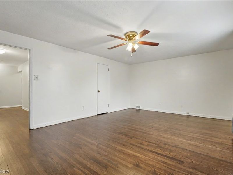 674 Upper Merriman Drive, Akron, OH 44303 Photo 41