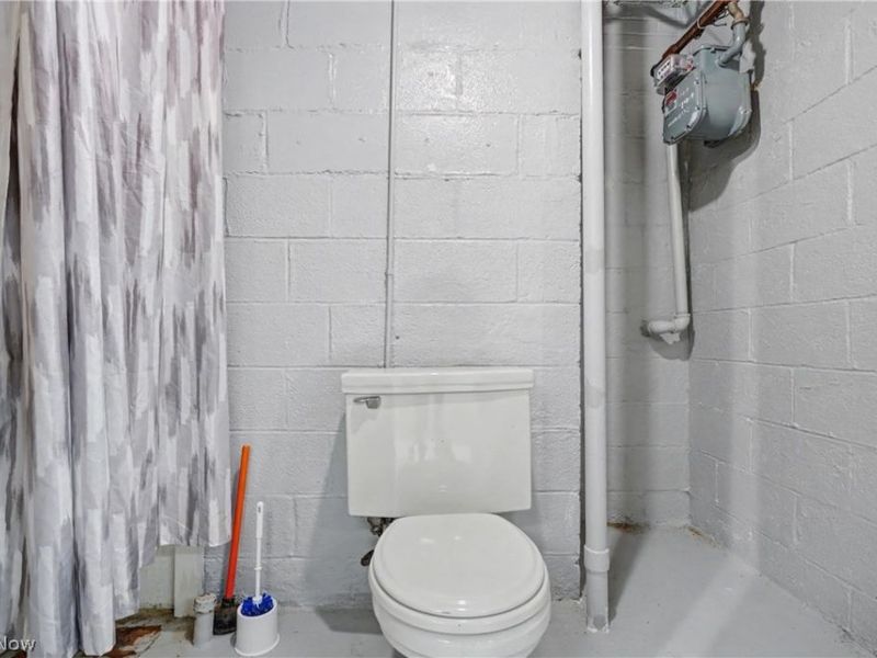 674 Upper Merriman Drive, Akron, OH 44303 Photo 45