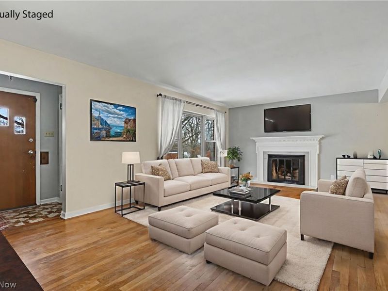 674 Upper Merriman Drive, Akron, OH 44303 Photo 9