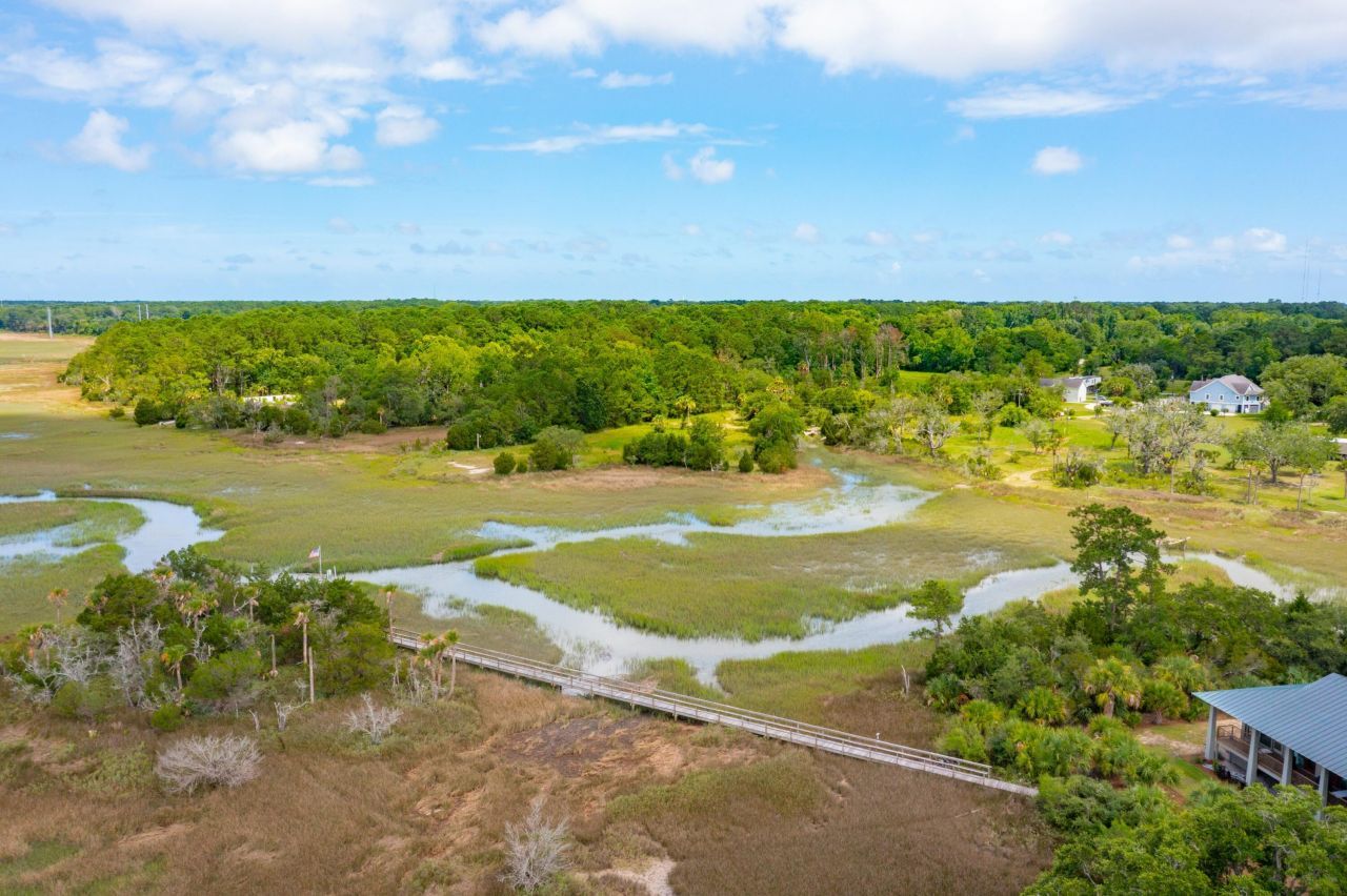 328 Maggie Road Photo 28