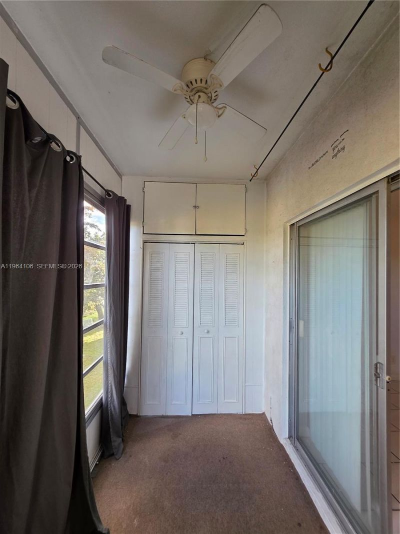 4731 NW 10th Ct , Unit 210, Plantation, FL 33313 Photo