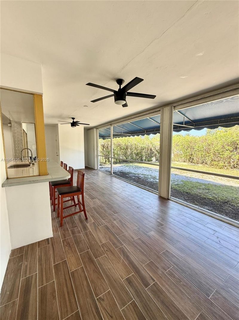 4917 W Park Rd, Hollywood, FL 33021 Photo