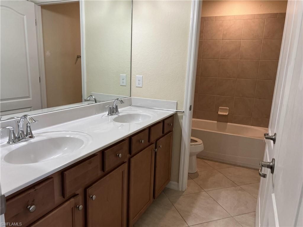 3576 Valle Santa Cir, Cape Coral, FL 33909 Photo