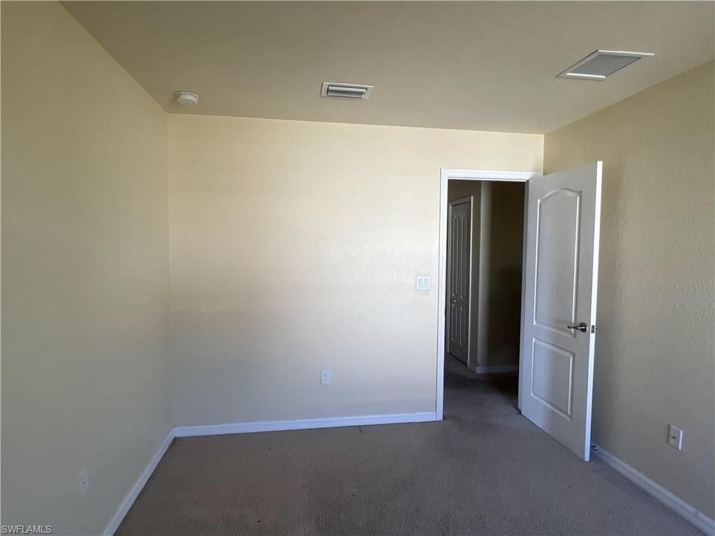 3576 Valle Santa Cir, Cape Coral, FL 33909 Photo