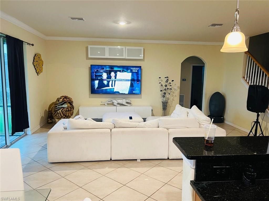 3576 Valle Santa Cir, Cape Coral, FL 33909 Photo