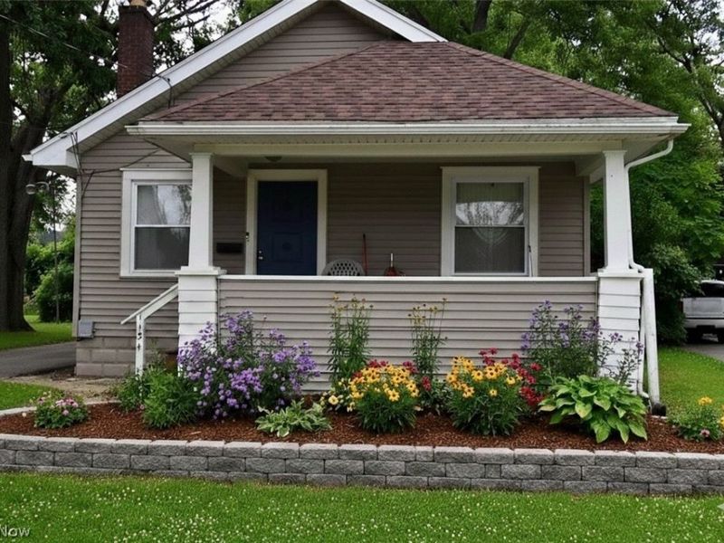 1134 Belvedere Avenue SE, Warren, OH 44484 Photo 1