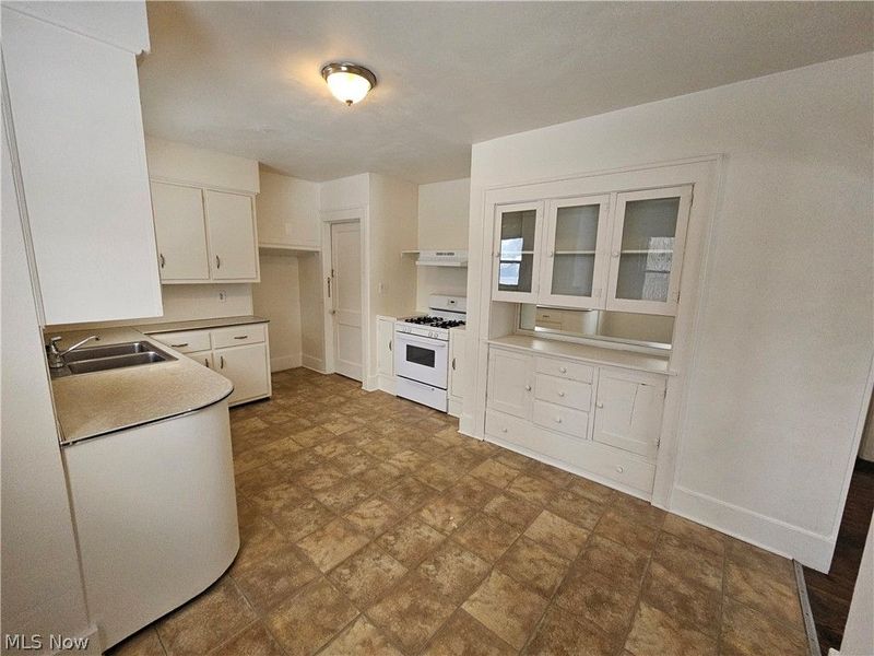 1134 Belvedere Avenue SE, Warren, OH 44484 Photo 5