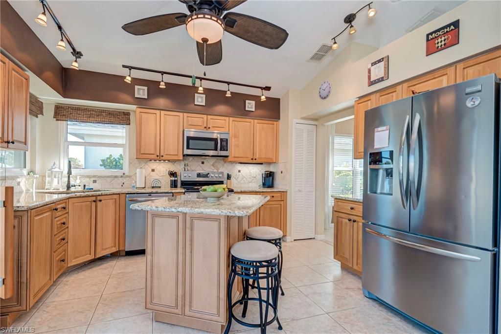 20966 Country Barn Dr, Estero, FL 33928 Photo