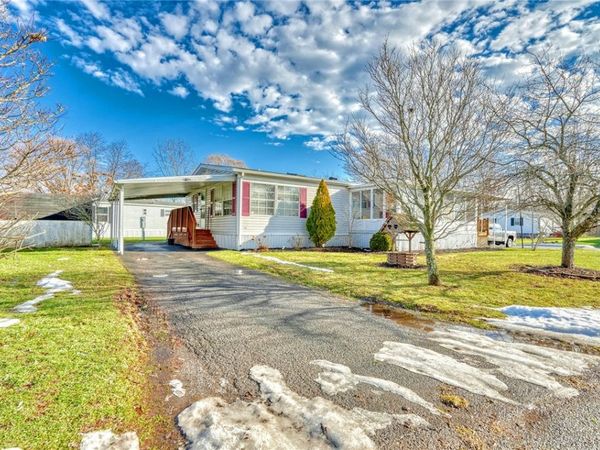 544 Rockview Drive, Holley, NY 14470