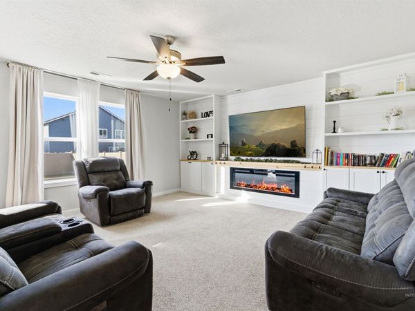 19189 Smith Fork Way, Caldwell, ID 83605