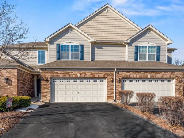 1209 John Hancock Drive, Bolingbrook, IL 60490