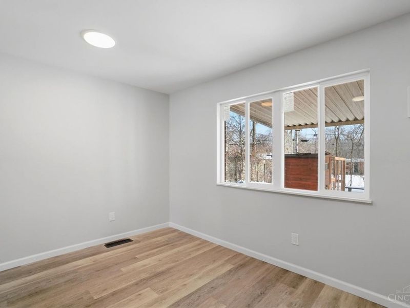 1876 Roosevelt Avenue, Cincinnati, OH 45240 Photo 13