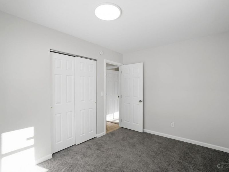 1876 Roosevelt Avenue, Cincinnati, OH 45240 Photo 22