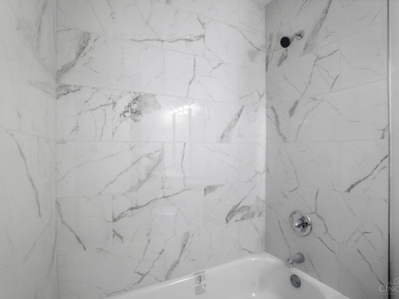 1876 Roosevelt Avenue, Cincinnati, OH 45240 Photo 25